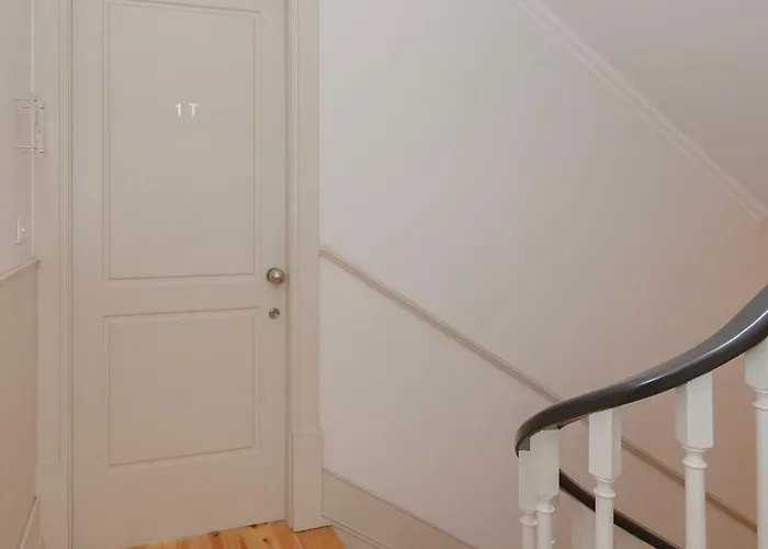 Liiiving In - Bolhao Garden *