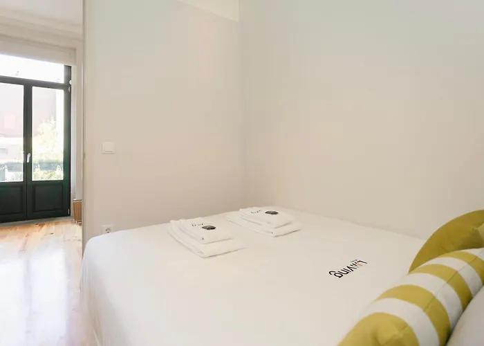 Liiiving In - Bolhao Garden Appartement *