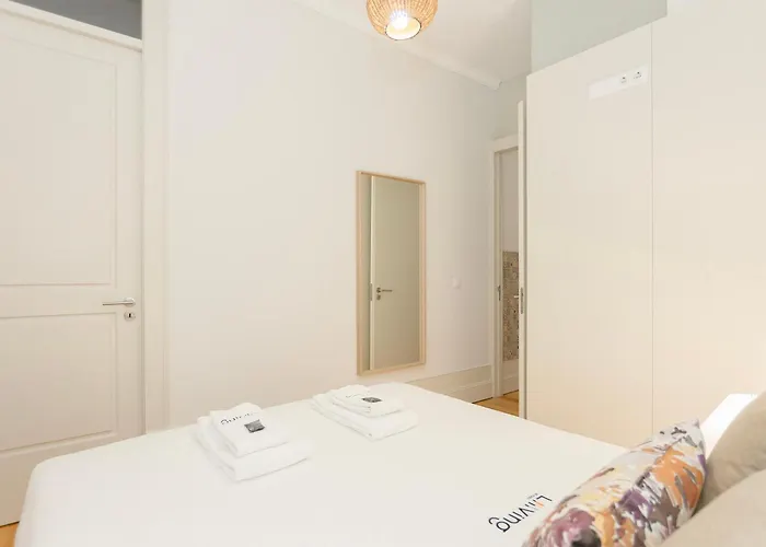 Liiiving In - Bolhao Garden *