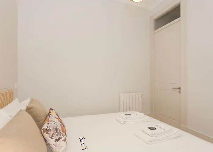 Liiiving In - Bolhao Garden 波尔图